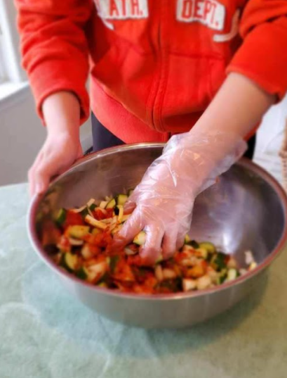 Cucumber Kimchi - Making.PNG